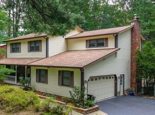 61 Sonat Rd, Clifton Park, NY 12065