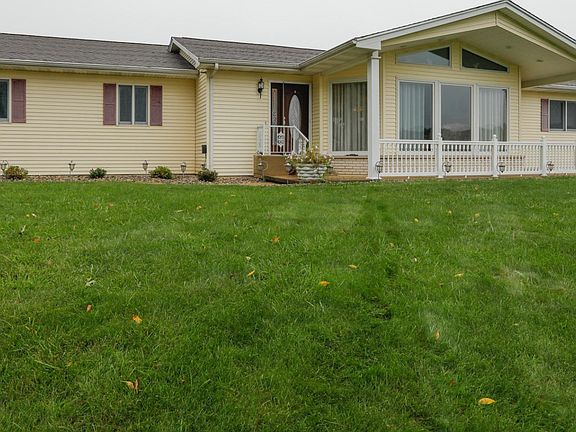 23750 Waubascon Rd-102