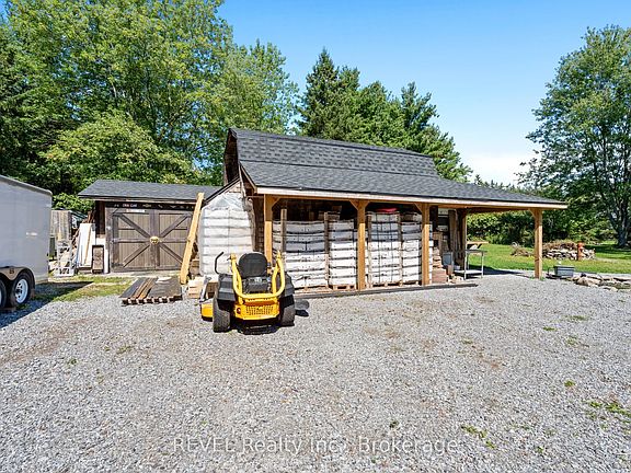 3rd image of 1546 Nigh Rd