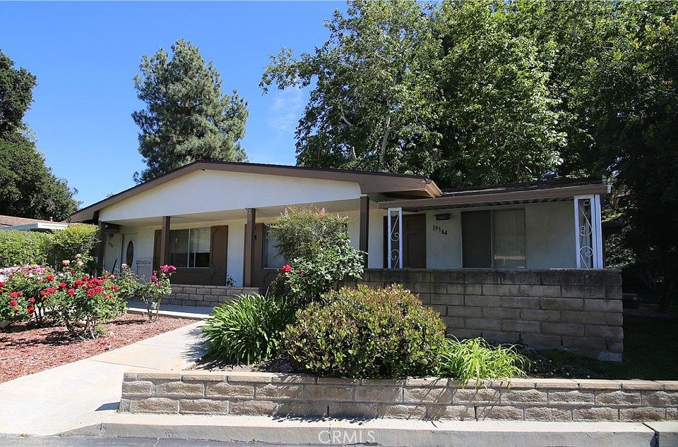 1st image of 19364 Avenue Of The Oaks
