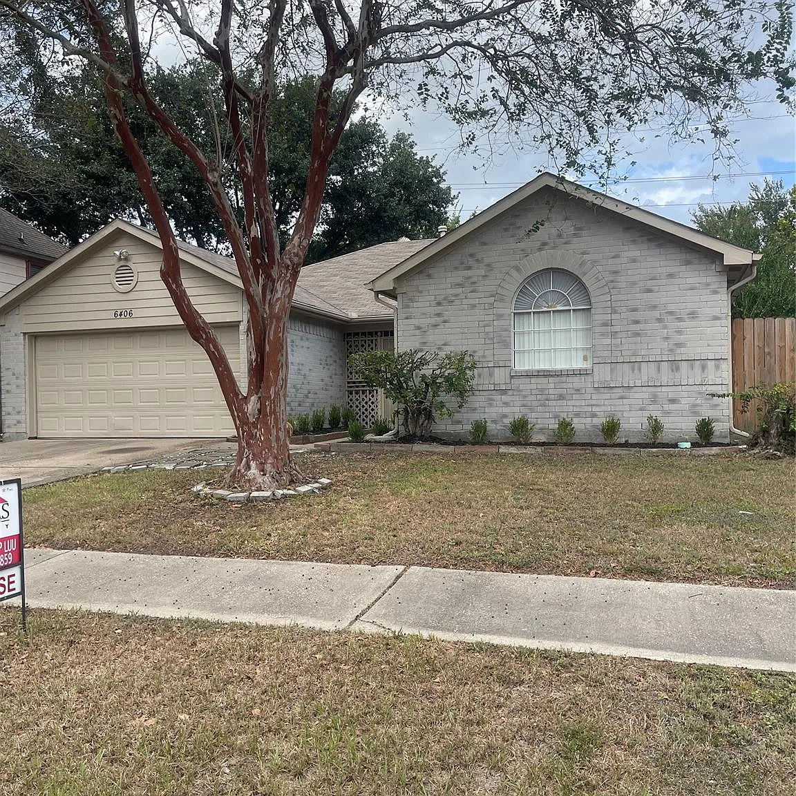 3 bed, 2.0 bath, 1496 sqft, $1,700 — Photo 3