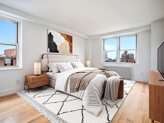 4th image of 305 E 24th St APT 17G