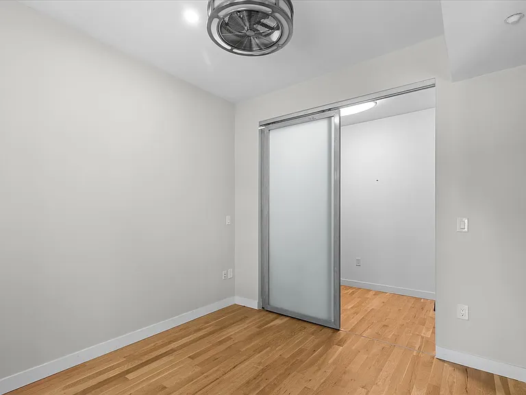 1313 Washington St #204 — Photo 10