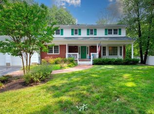 2 Apollo Rd, Manalapan, NJ 07726