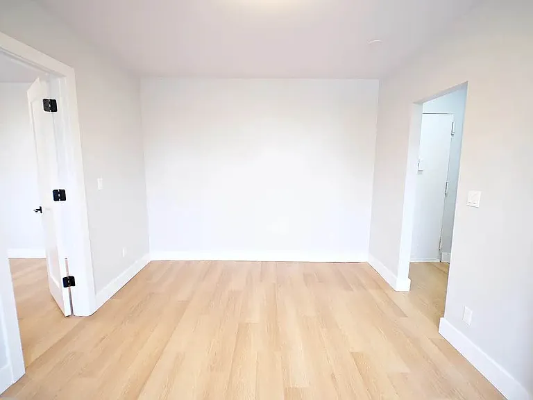 545 W 125th St #67 — Photo 3