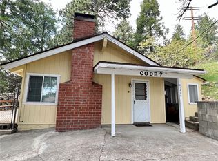 31486 Deer Lick Ln, Running Springs, CA 92382