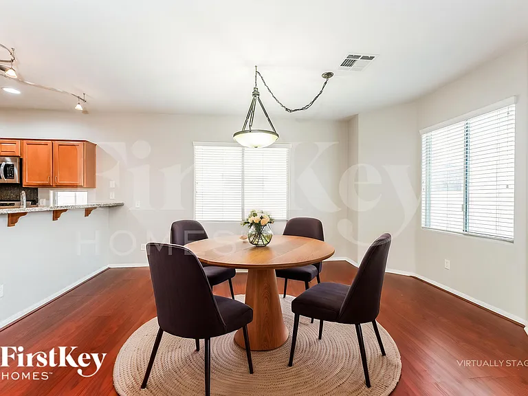 10828 Avenzano St — Photo 6