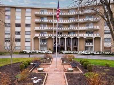 3400 Wooster Rd APT 215, Rocky River, OH, 44116