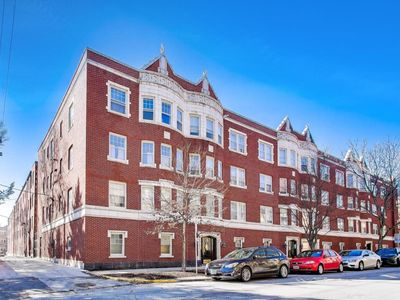727 Erie St APT 3E, Oak Park, IL, 60302