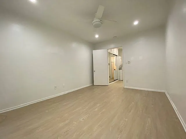 1837 N Gramercy Place — Photo 17
