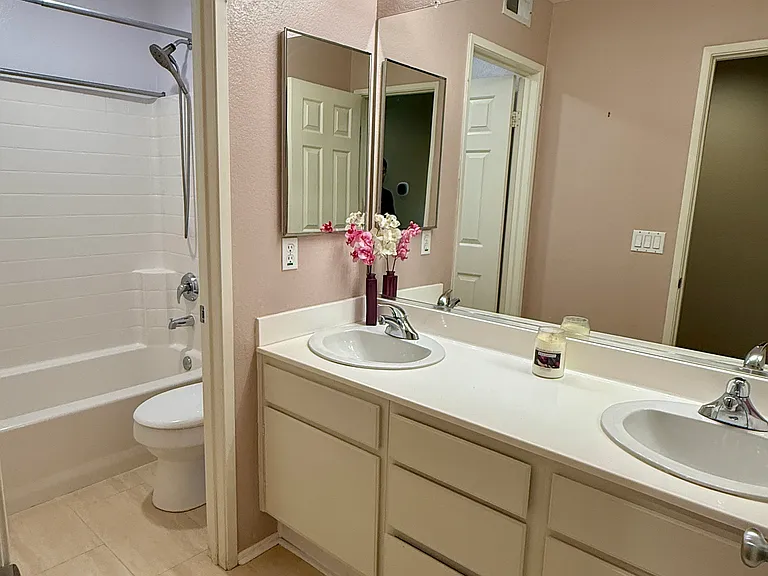 1902 Meeks Bay Dr — Photo 22