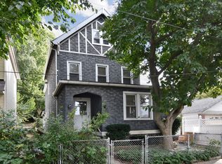 111 N Macquesten Pkwy, Mount Vernon, NY 10550