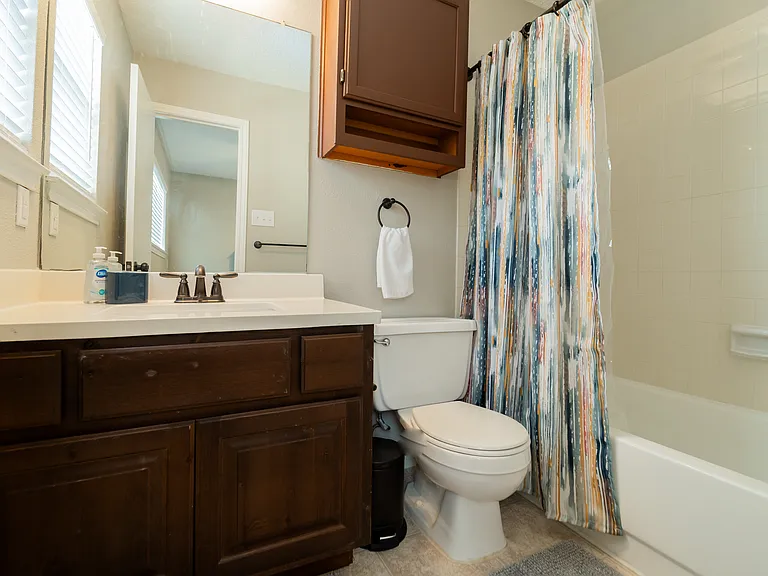 2640 Gwendolyn Ln #B — Photo 11