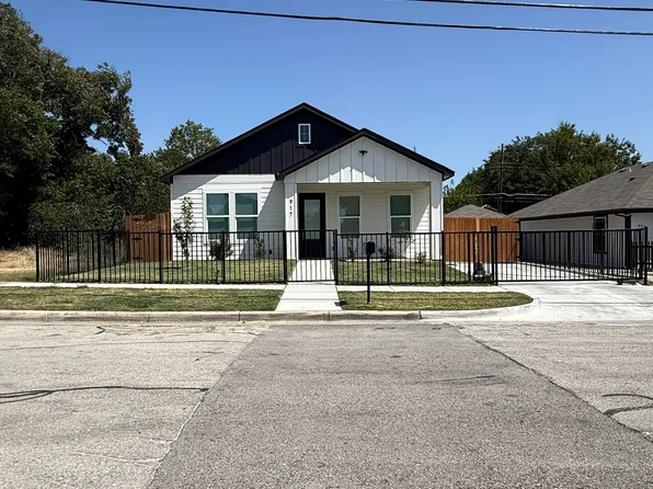 917 E Tucker St, Fort Worth, TX 76104