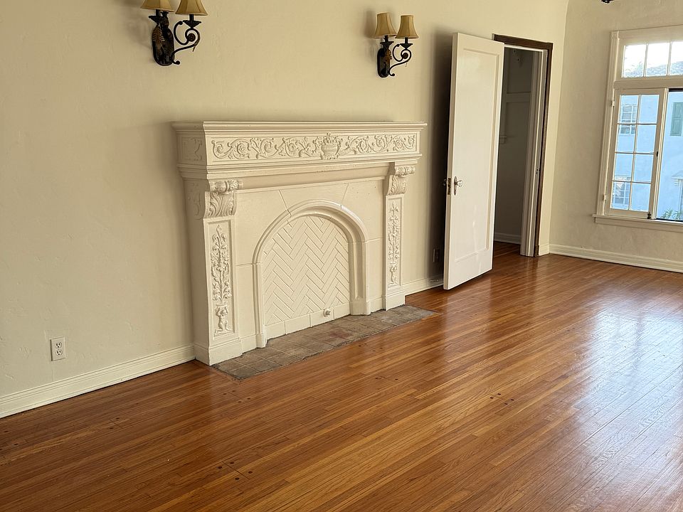 1st image of 1006 Alvira St #1006