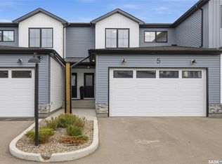 625 Dagnone Crescent #5, Saskatoon, SK S7V 1K9