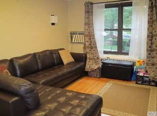44 Terrace Cir APT 1D, Great Neck, NY