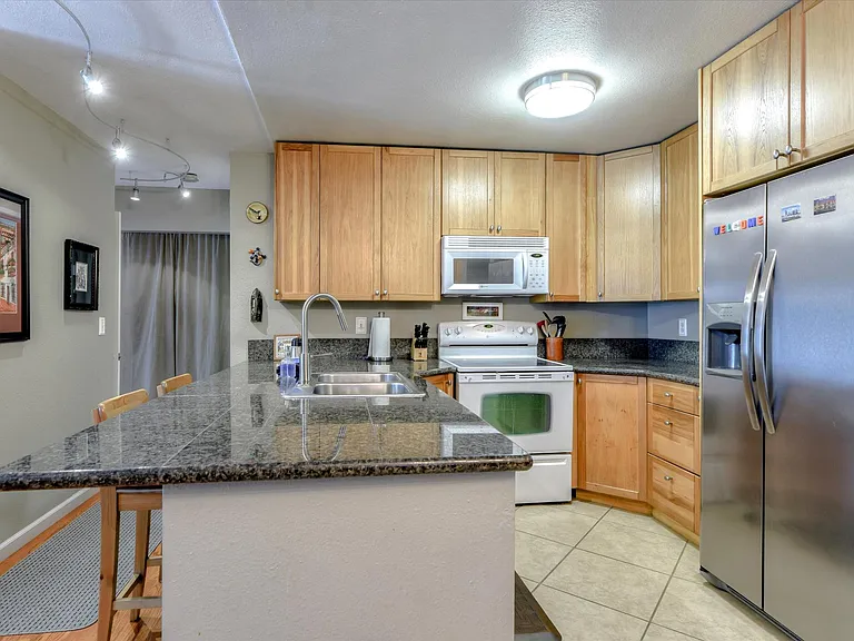 6255 Rancho Mission Rd #107 — Photo 7