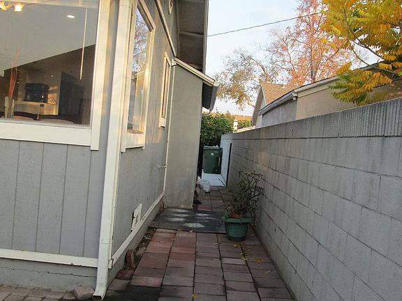 3rd image of 517 S Curtis Ave