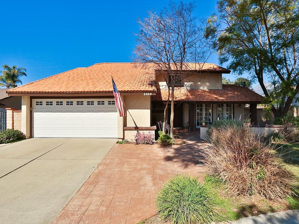 1st image of 2489 Michigan Dr