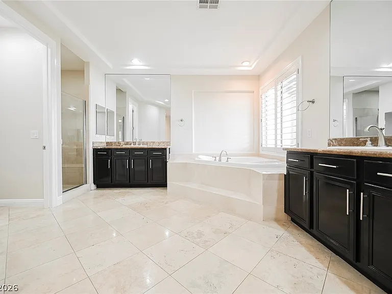 2062 Country Cove Ct — Photo 36