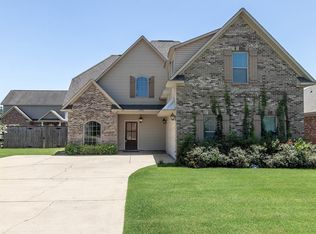 1702 Rhetts Dr, Oxford, MS 38655