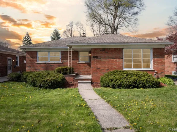 26426 W Chicago St, Redford, MI 48239