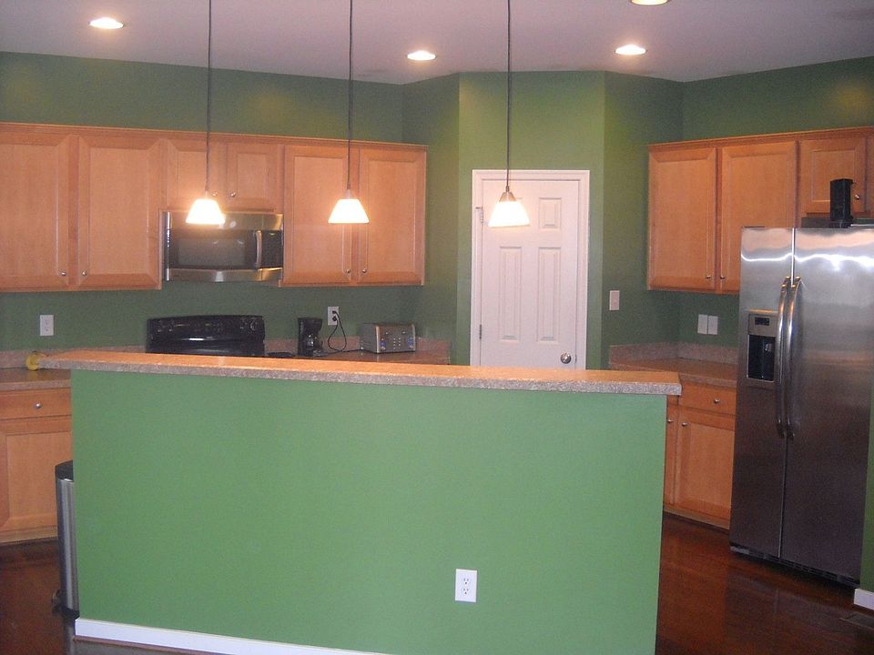 Kitchen with WalkIn Pantry