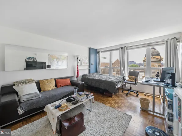 224 W Rittenhouse Sq, Philadelphia, PA