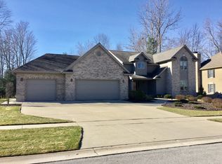 712 Chapel Lane Cir, Midland, MI 48642
