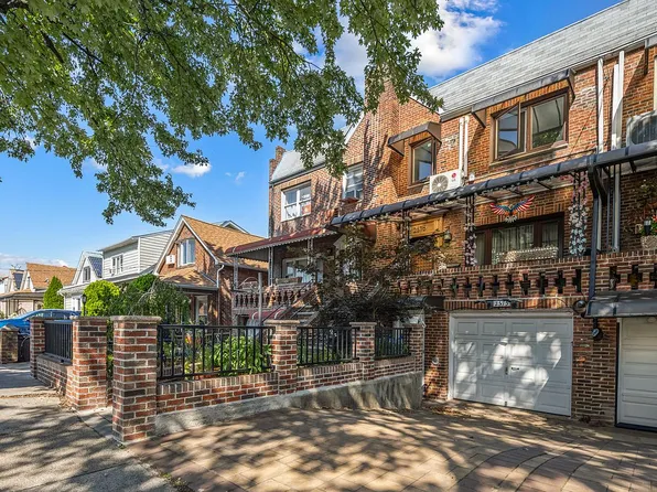 2575 E 28th St, Brooklyn, NY 11235