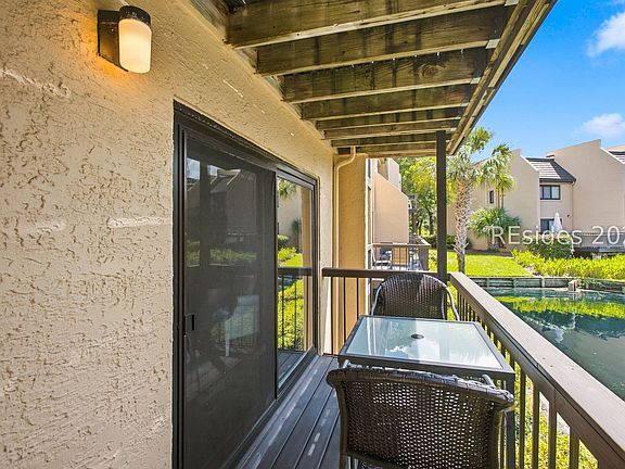 3rd image of 85 Folly Field Rd APT 116