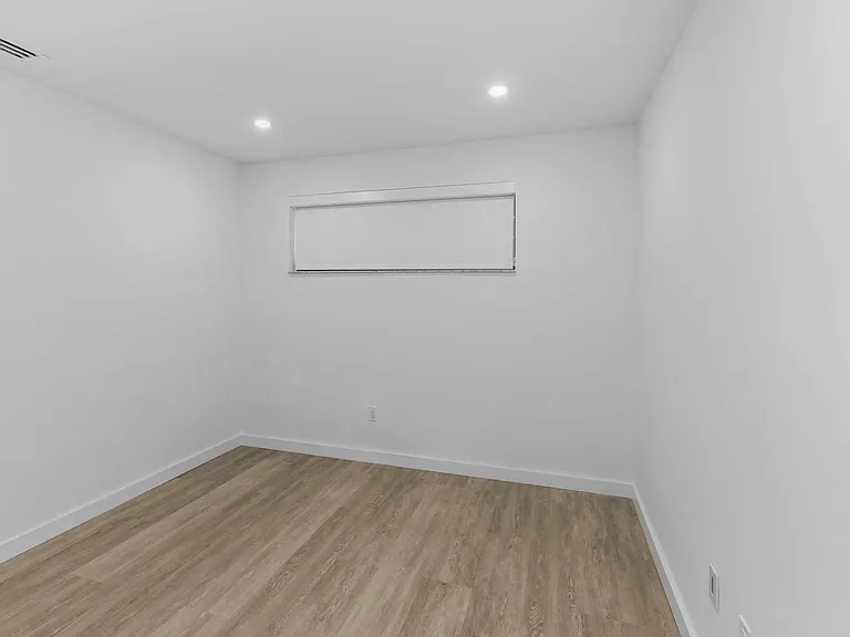 3737 Frow Ave — Photo 10