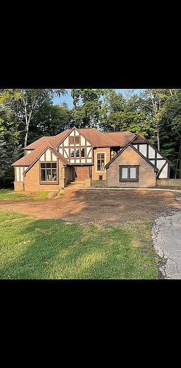1st image of 6020 Dunmore Dr