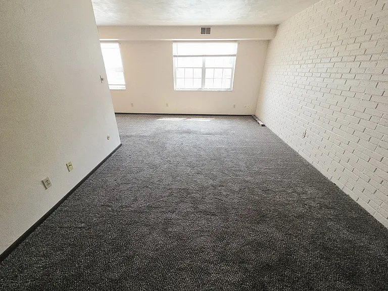 605 George St #107 — Photo 3