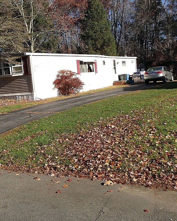 2nd image of 8 Phoenix Rd