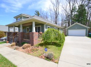 158 Estelle Park Dr, Asheville, NC 28806