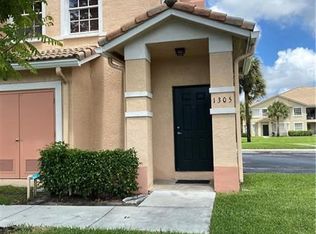 1305 Belmont Ln, Pompano Beach, FL 33068