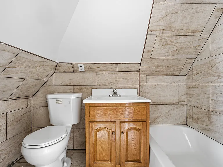 921 S 17th St #3 — Photo 9