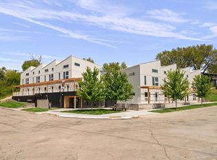 2426 Inglewood Ave, Minneapolis, MN 55405