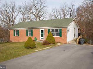118 Summer Lake Dr, Stephens City, VA 22655
