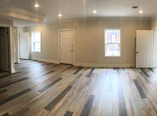 143 E Livingston Ave #B, Columbus, OH 43215