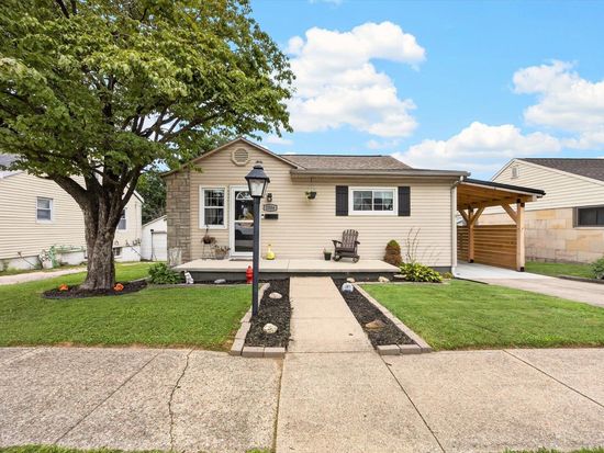 2006 Grand Ave, Washington, IN 47501