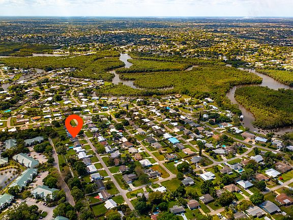 3rd image of 411 Coconut Avenue E
