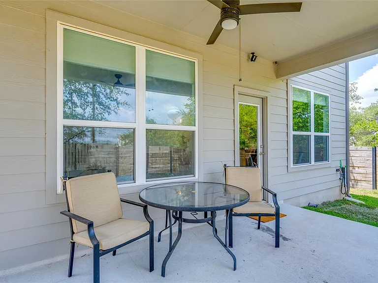 16601 Sydney Carol Ln — Photo 30