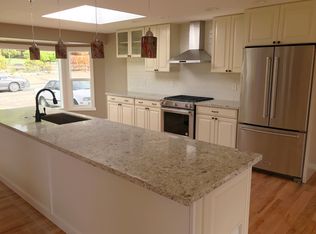 711 Olympic Ave, Edmonds, WA 98020