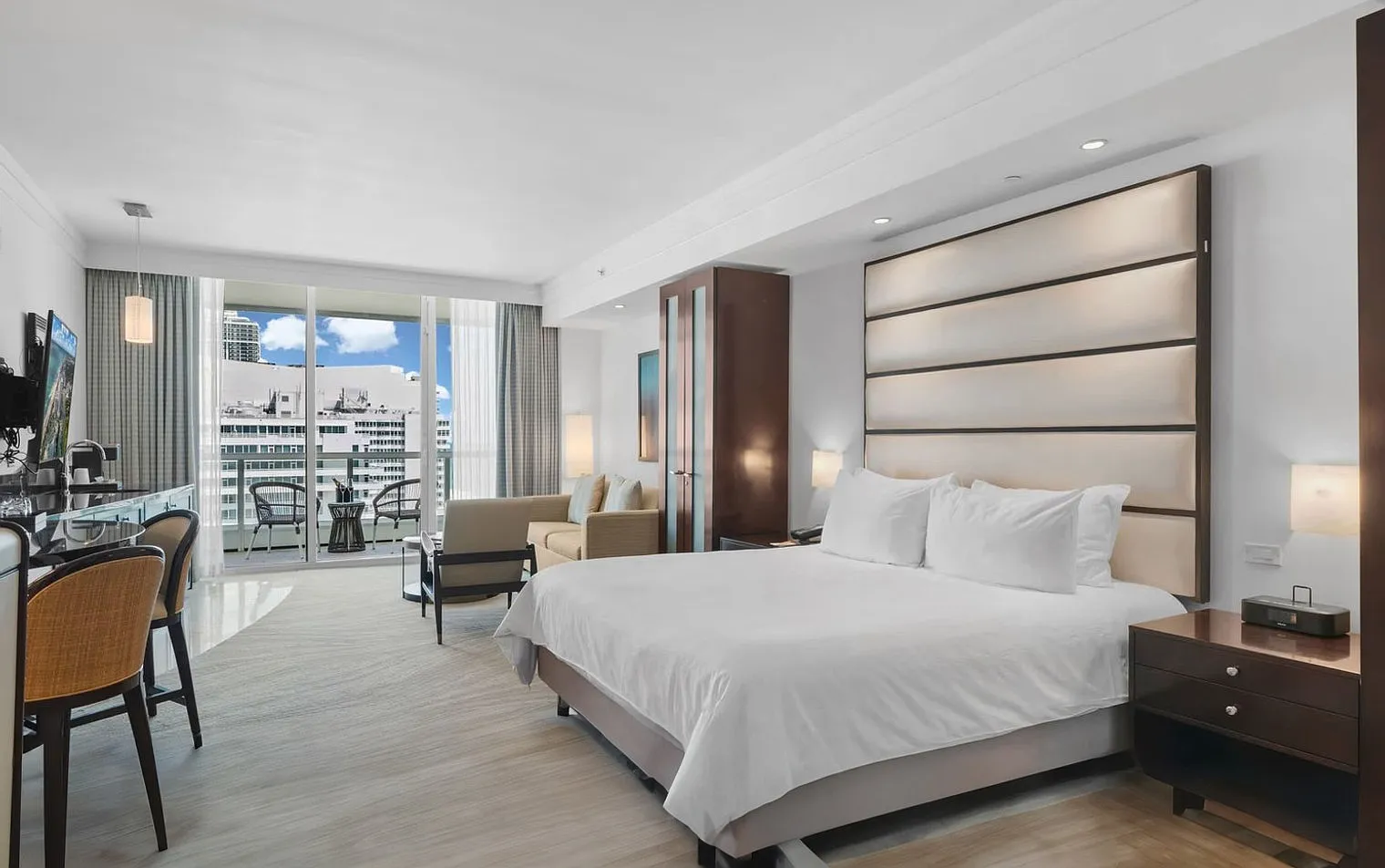 Studio, 1.0 bath, 527 sqft, $8,667 — Photo 3