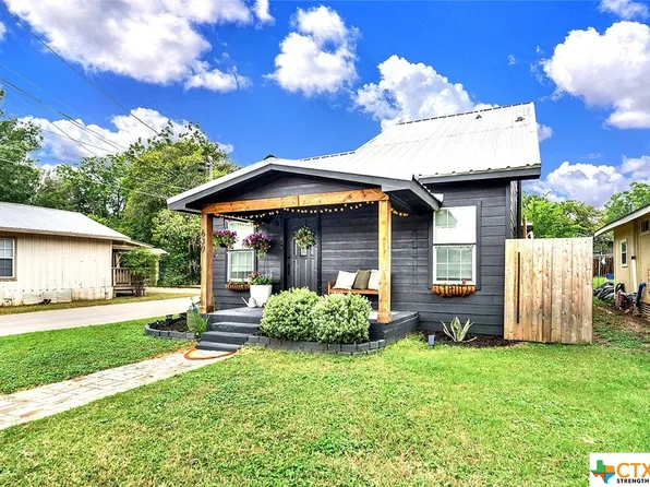 630 Centre St, San Marcos, TX 78666