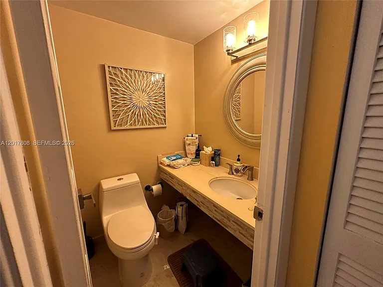 1950 S Ocean Dr #4-B — Photo 13
