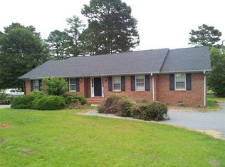 2695 W Croft Cir, Spartanburg, SC 29302